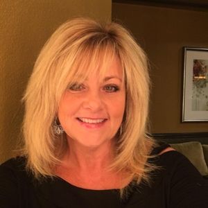 Meet your Posher, Beth wray